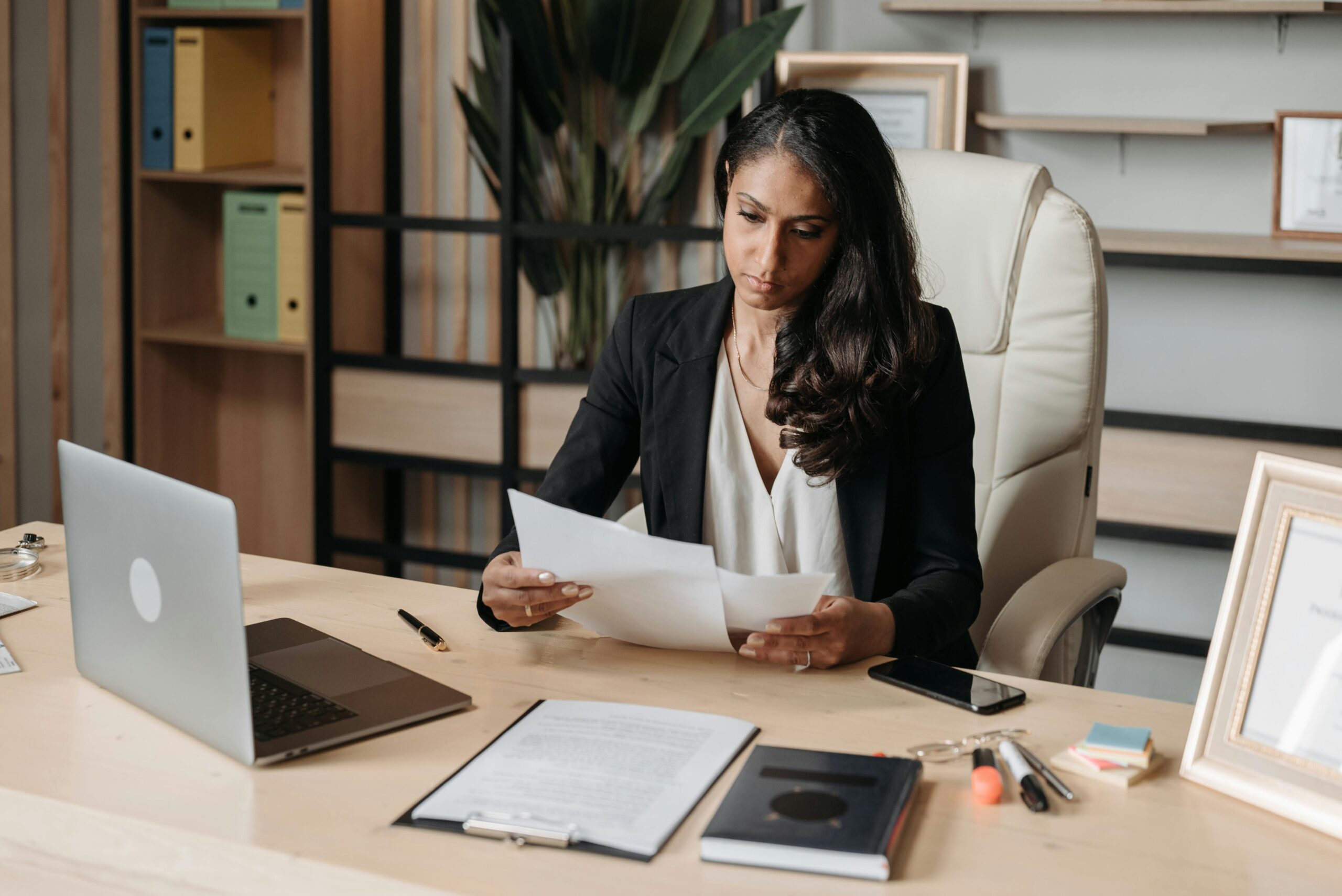 Immigration lawyer providing support for EB-2 NIW Green Card in Brooklyn, NY