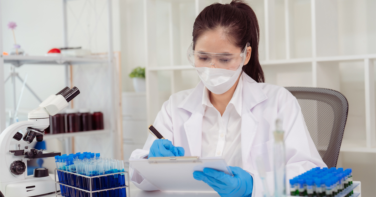 O-1 Visa for PhDs before graduation