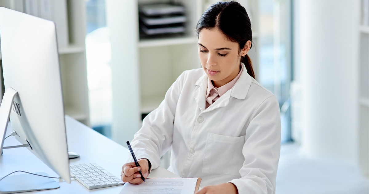 O-1 Visa for Scientists reviewing research publications before applying